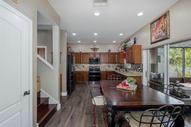 11012 Oyster Bay Cir, New Port Richey, FL 34654 - photo 15