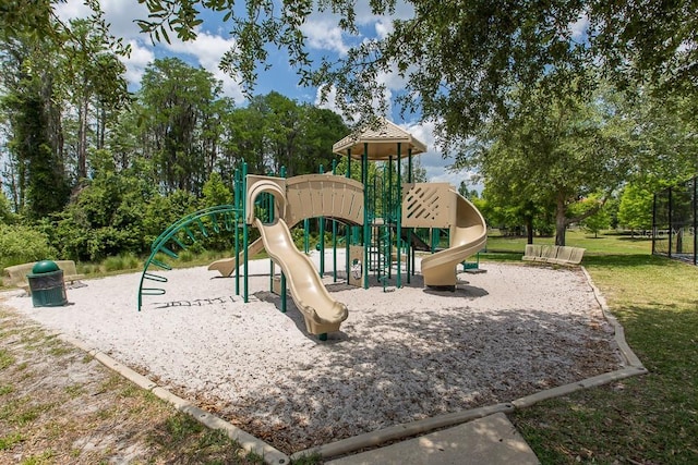 11012 Oyster Bay Cir, New Port Richey, FL 34654 - photo 65