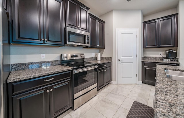 4145 Shrewbury Pl, Land O Lakes, FL 34638 - photo 5