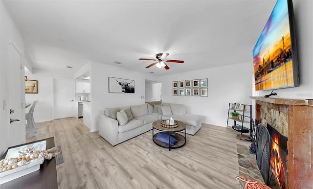 10713 N Ojus Dr, Tampa, FL 33617 - photo 20