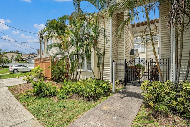 307 S Bungalow Park Ave Unit B, Tampa, FL 33609 - photo 2