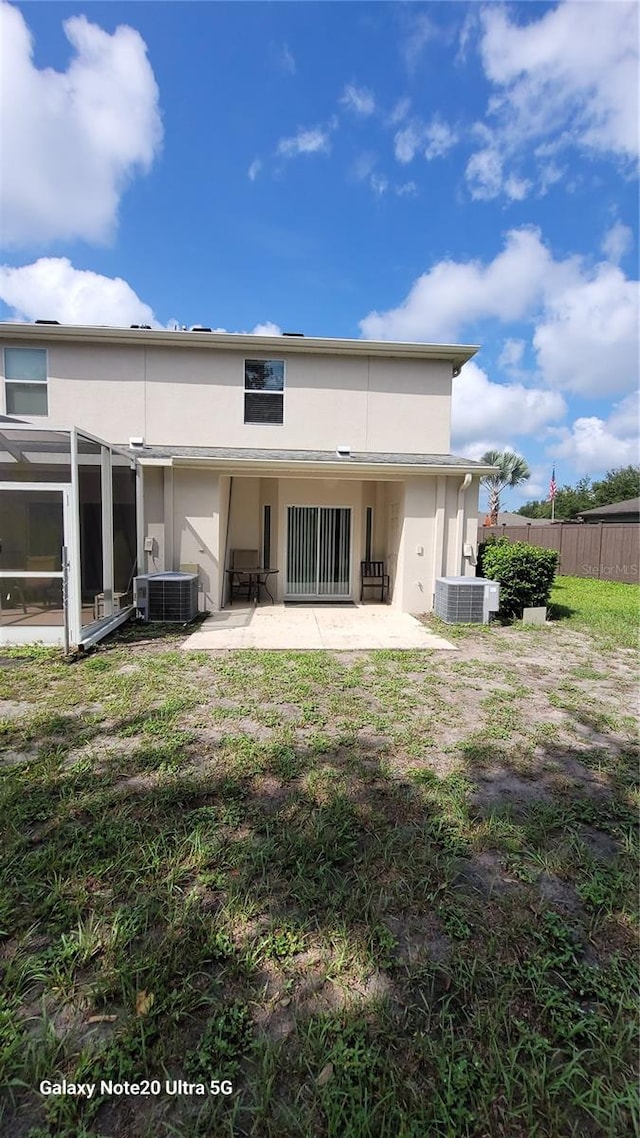 15942 Stable Run Dr, Spring Hill, FL 34610 - photo 2