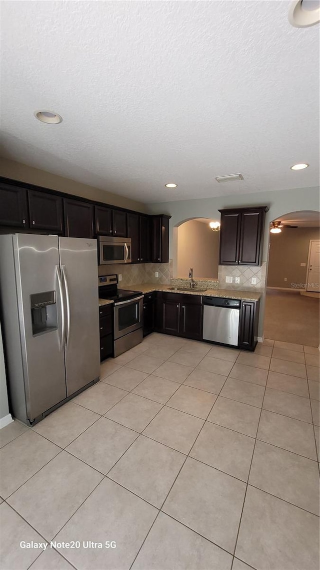 15942 Stable Run Dr, Spring Hill, FL 34610 - photo 7