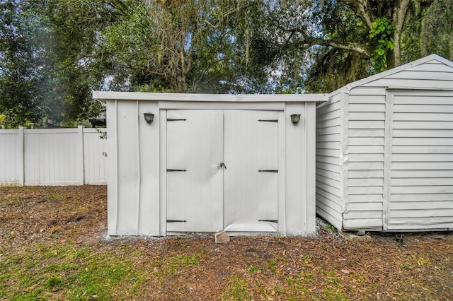 2211 E Hanna Ave, Tampa, FL 33610 - photo 37