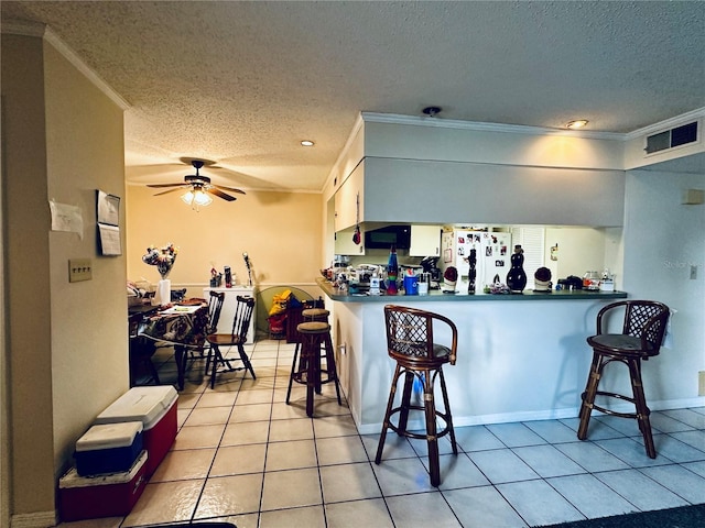 8350 Savannah Trace Cir Unit 201, Tampa, FL 33615 - photo 2