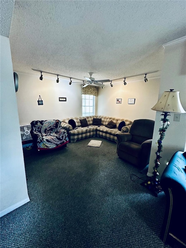 8350 Savannah Trace Cir Unit 201, Tampa, FL 33615 - photo 11