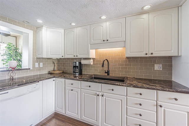1 Windrush Blvd Unit 54, Indian Rocks Beach, FL 33785 - photo 3