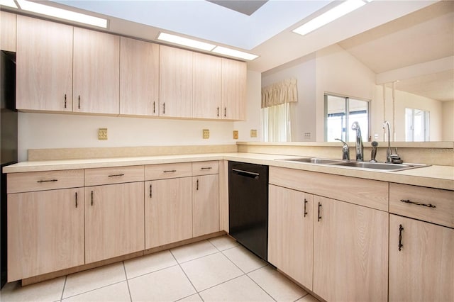 2016 New Bedford Dr, Sun City Center, FL 33573 - photo 26
