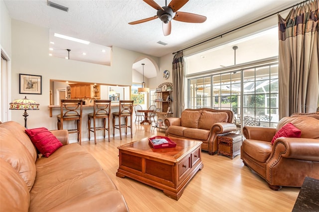 4424 Friar Tuck Ln, Sarasota, FL 34232 - photo 6