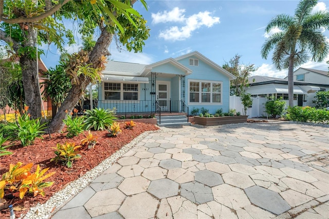 2421 Burlington Ave N, Saint Petersburg, FL 33713 - photo 7
