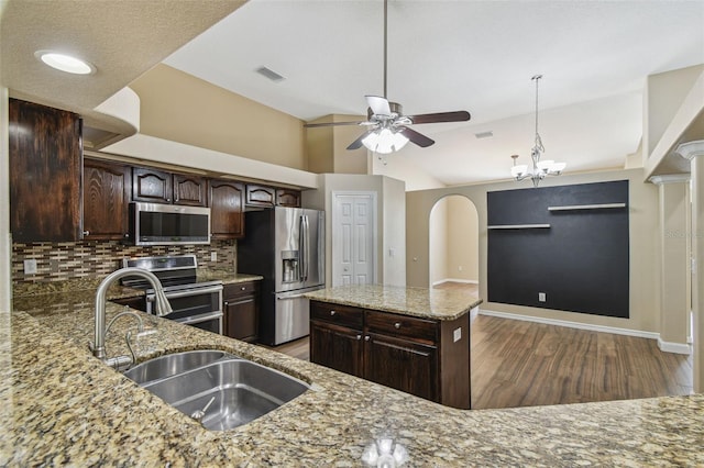 19331 Wind Dancer St, Lutz, FL 33558 - photo 24