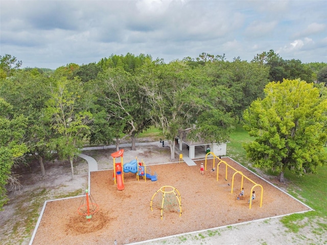 19331 Wind Dancer St, Lutz, FL 33558 - photo 88