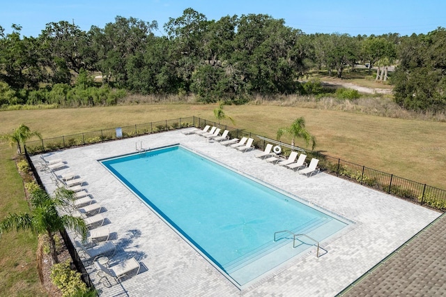 34823 Daisy Meadow Loop, Zephyrhills, FL 33541 - photo 4