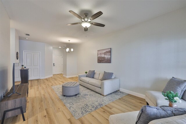 4309 Shipp Ct, Lakeland, FL 33813 - photo 8