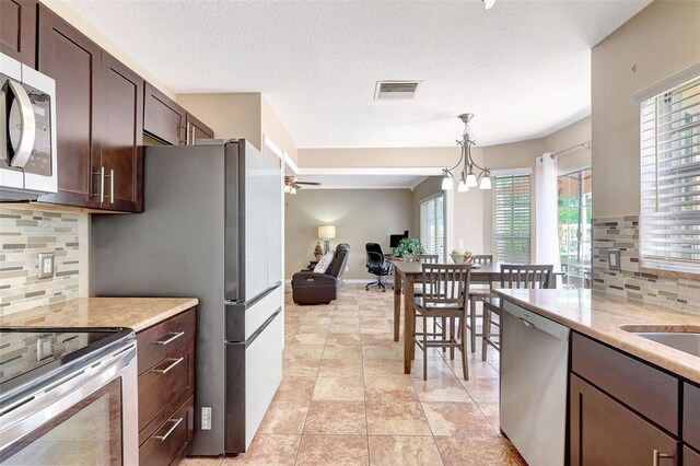9422 Oak Meadow Ct, Tampa, FL 33647 - photo 11