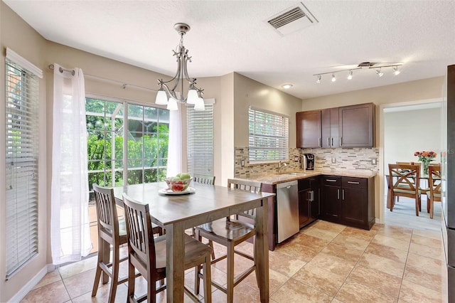 9422 Oak Meadow Ct, Tampa, FL 33647 - photo 14