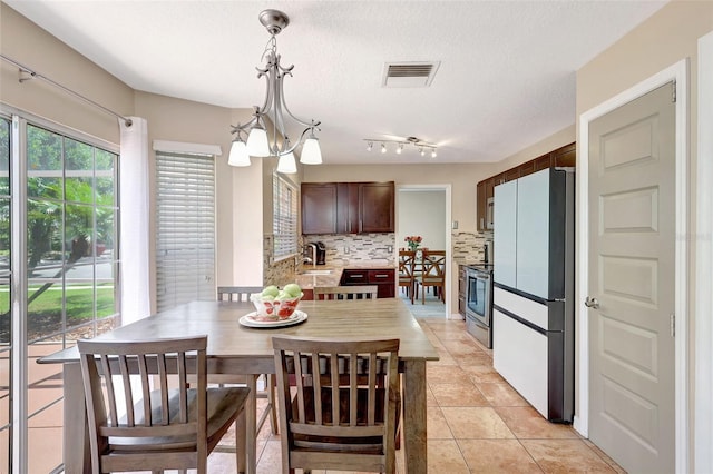9422 Oak Meadow Ct, Tampa, FL 33647 - photo 15