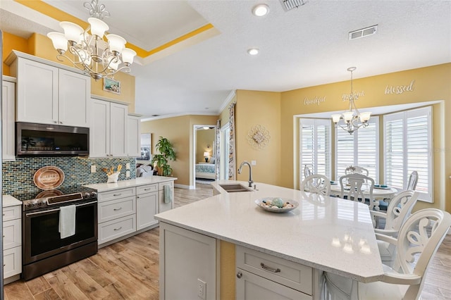 8226 Wild Oaks Cir, Largo, FL 33773 - photo 12