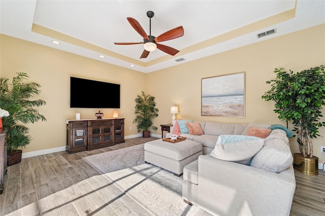 8226 Wild Oaks Cir, Largo, FL 33773 - photo 19