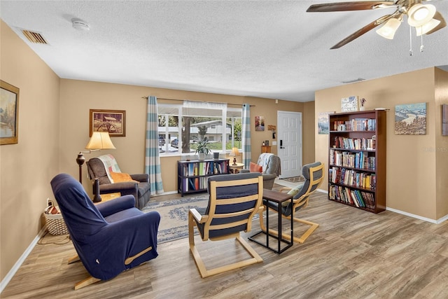 5605 Driftwood Dr, Lakeland, FL 33809 - photo 5