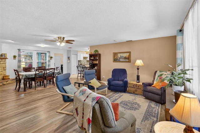 5605 Driftwood Dr, Lakeland, FL 33809 - photo 6