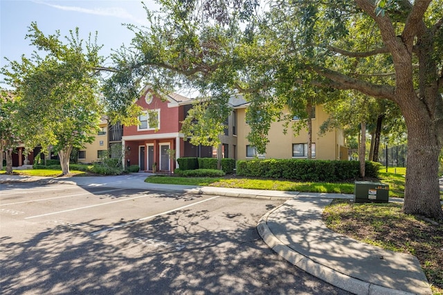 5563 Baywater Dr Unit 37, Tampa, FL 33615 - photo 2