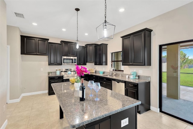 10004 Celtic Ash Dr, Ruskin, FL 33573 - photo 3