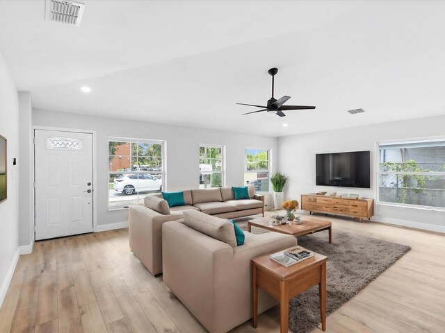 4704 N 42nd St, Tampa, FL 33610 - photo 3