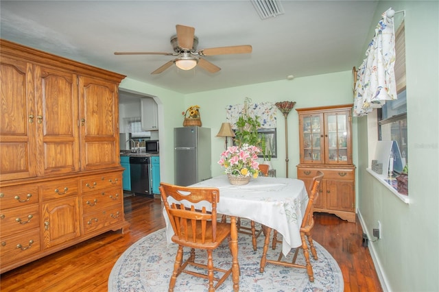 4611 41st Ave N, Saint Petersburg, FL 33714 - photo 3