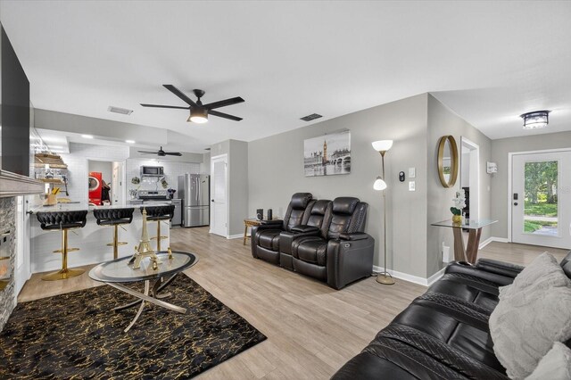 2541 Lake Ellen Cir, Tampa, FL 33618 - photo 11