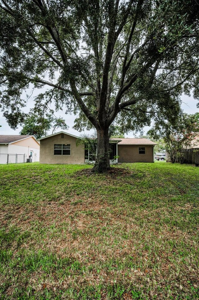 7846 Royal Hart Dr, New Port Richey, FL 34653 - photo 46