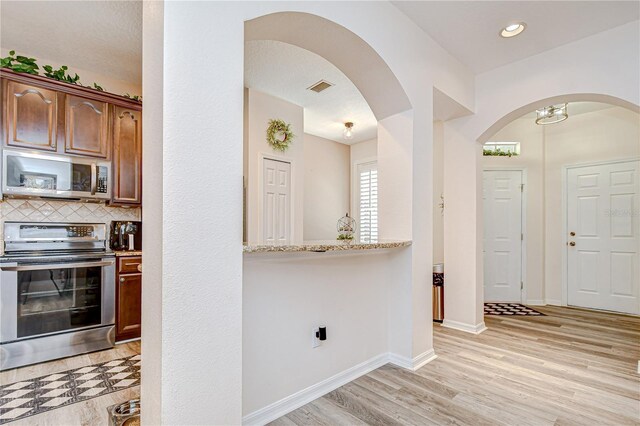 2156 Park Crescent Dr, Land O Lakes, FL 34639 - photo 12