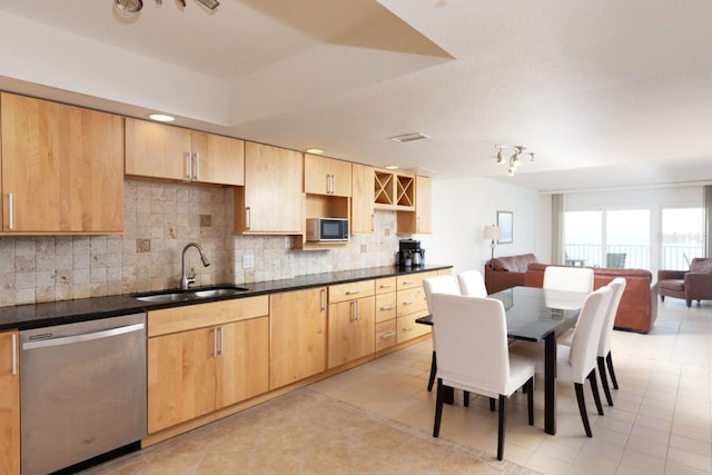 19418 Gulf Blvd Unit 207, Indian Shores, FL 33785 - photo 5