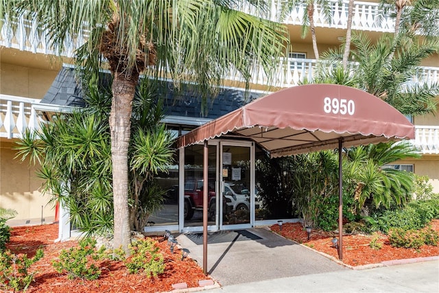8950 Park Blvd Unit 410, Seminole, FL 33777 - photo 2