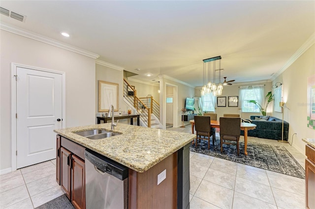 6322 Lantern View Pl, Apollo Beach, FL 33572 - photo 17