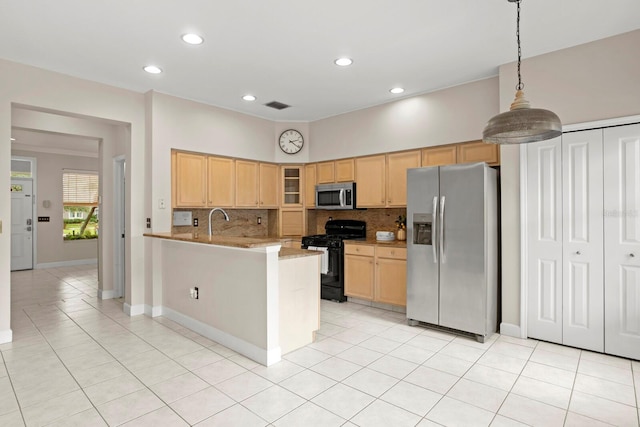 10022 New Parke Rd, Tampa, FL 33626 - photo 18