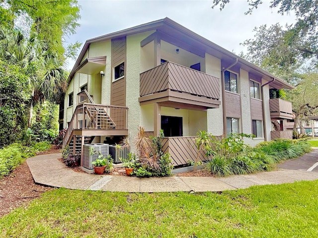 607 Summerhill Ct Unit C, Safety Harbor, FL 34695 - photo 2