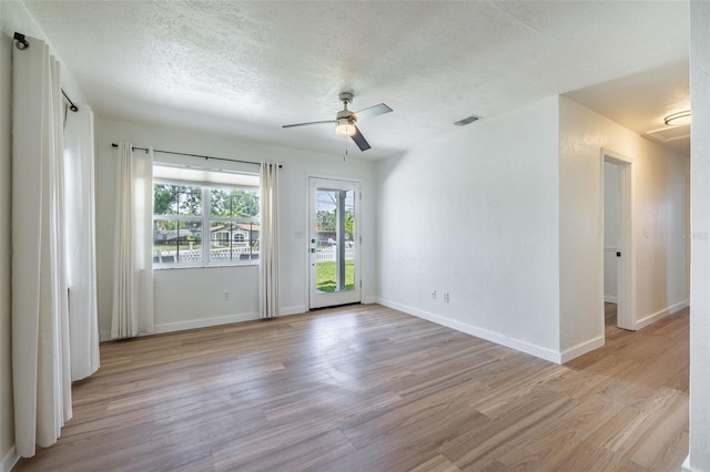 2906 W Averill Ave, Tampa, FL 33611 - photo 13