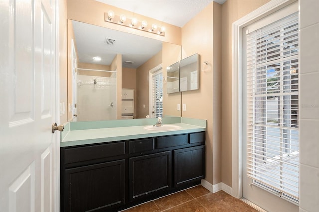 10019 Oxford Chapel Dr, Tampa, FL 33647 - photo 21