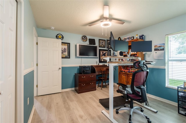 12407 Creek Edge Dr, Riverview, FL 33579 - photo 36
