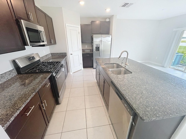 9429 Lemon Drop Loop, Sun City Center, FL 33573 - photo 12