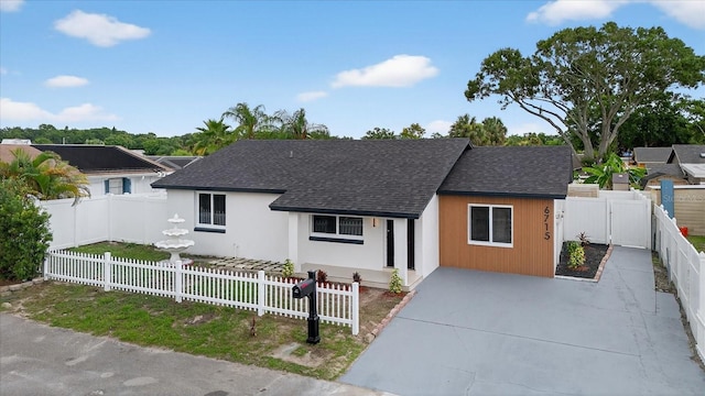 6715 Willow Spring Ct, Tampa, FL 33615 - photo 1
