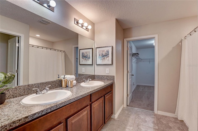 10202 Strawberry Tetra Dr, Riverview, FL 33578 - photo 35