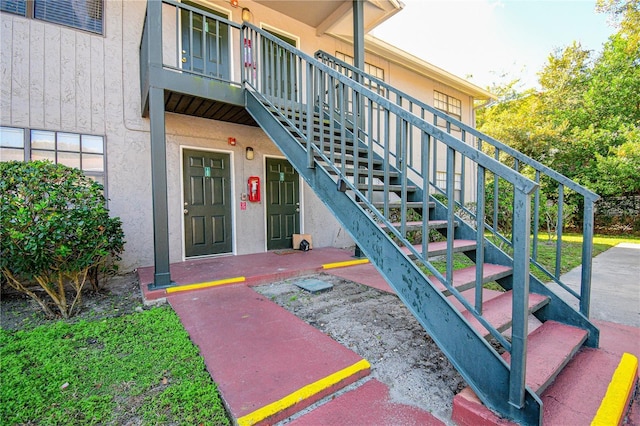 201 Pine Violet Ct Unit 202, Tampa, FL 33612 - photo 2