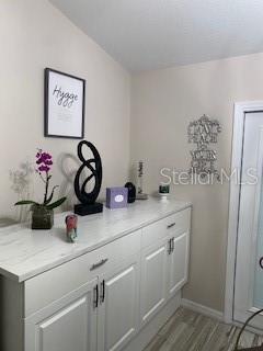 Listing photo 5 - caption unavailable