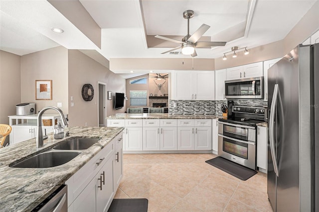 5433 Worthington Loop, Palm Harbor, FL 34685 - photo 6