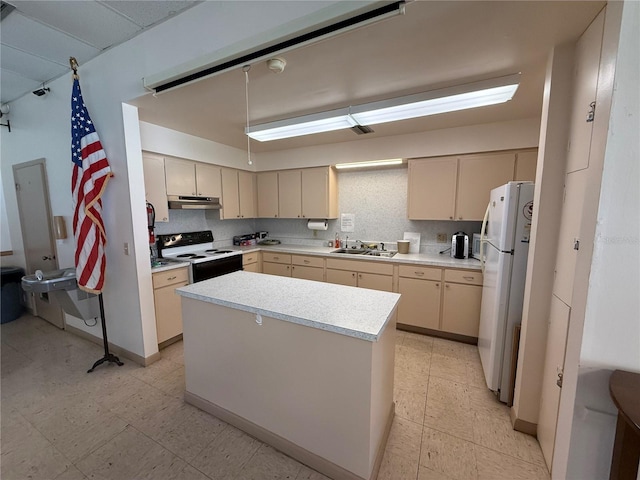 8215 Burgundy Dr N Unit 8215, Pinellas Park, FL 33781 - photo 37