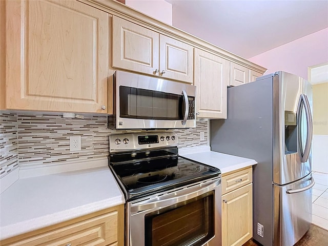 505 Foxglove Cir Unit B, Sun City Center, FL 33573 - photo 14