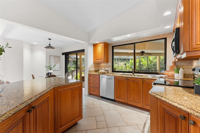 3275 Cobbs Dr, Palm Harbor, FL 34684 - photo 14