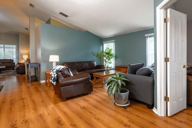 29403 Allegro Dr, Wesley Chapel, FL 33543 - photo 5